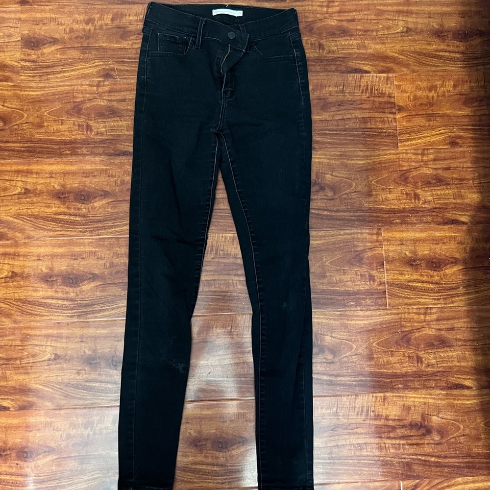 Levi’s 720 High Rise Super Skinny jeans